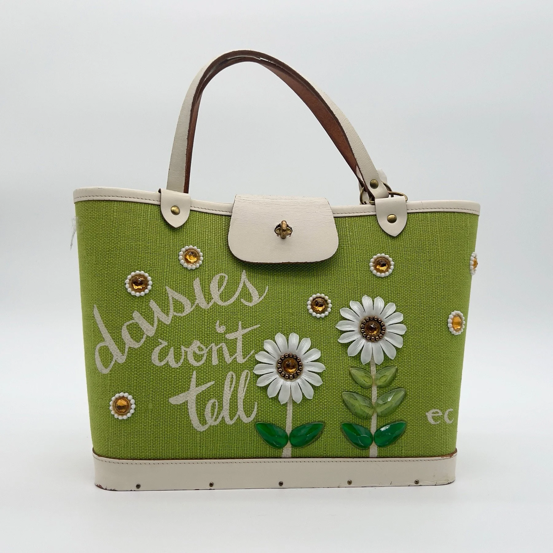 Finding Enid with LOVE - Elements with Enid: Bags in the Fragrance